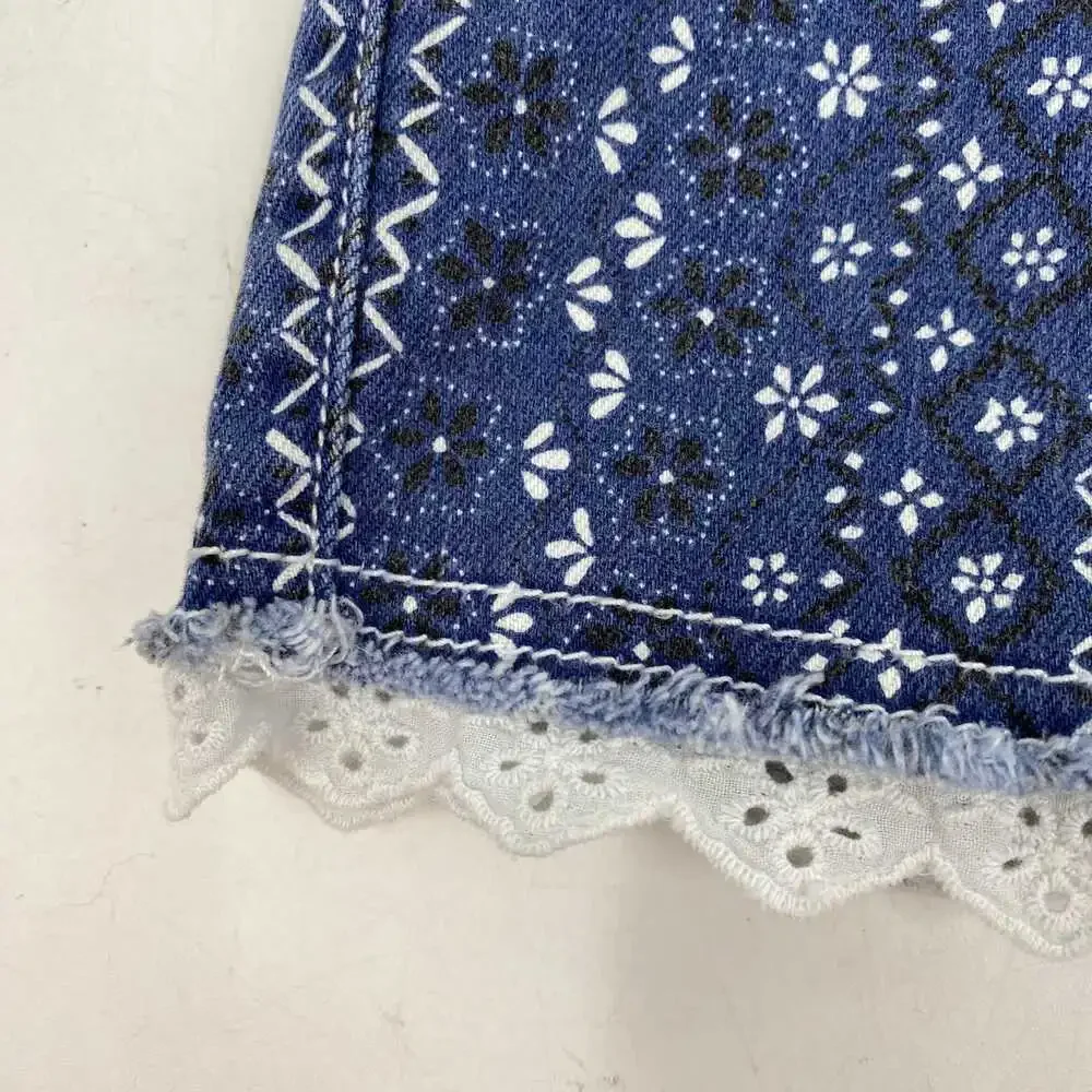 Betsey Johnson Dark Wash Paisley Lace Trim Jean Shorts | Size 12